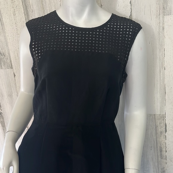 G1- small- Beautiful elegant J. Crew little black dress size 2 - Picture 3 of 10